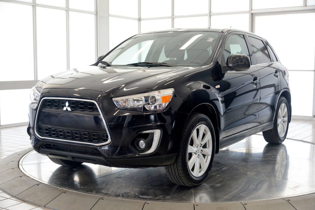Used 2015 Mitsubishi Outlander Sport SE image 4