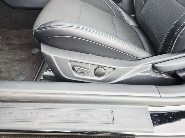Used 2026 Ford Mustang Coupe image 27