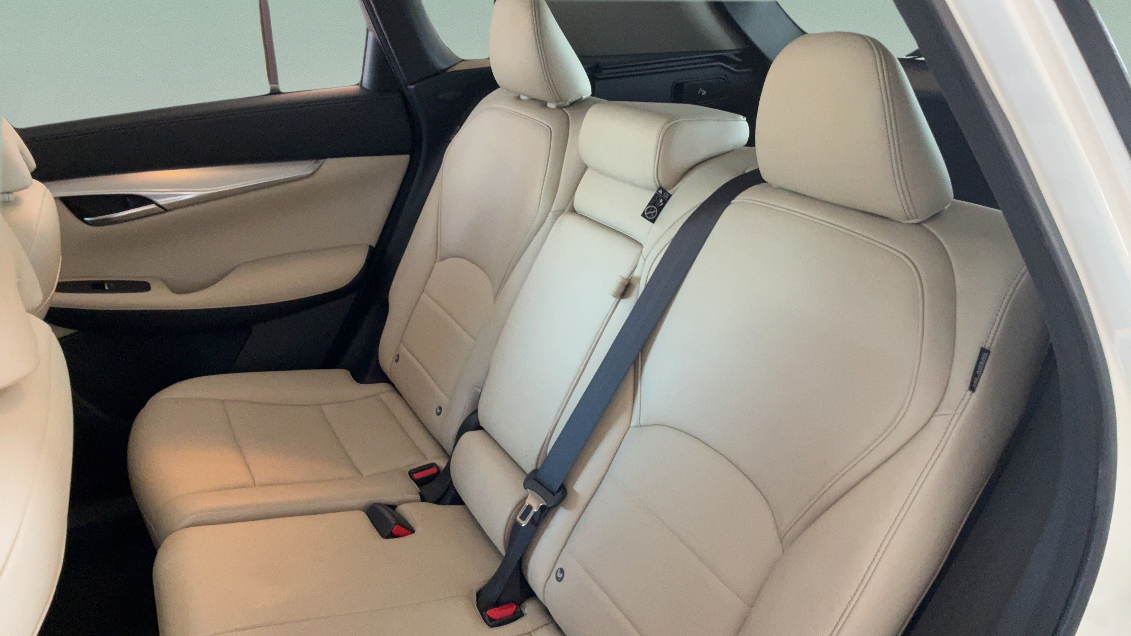 Used 2021 INFINITI QX50 Luxe FWD image 24