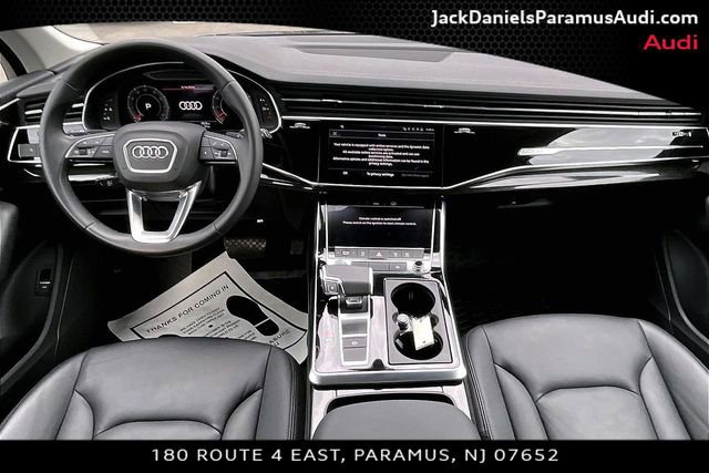 Used 2023 Audi Q7 2.0T Premium w/ Convenience Package AWD/4WD image 13