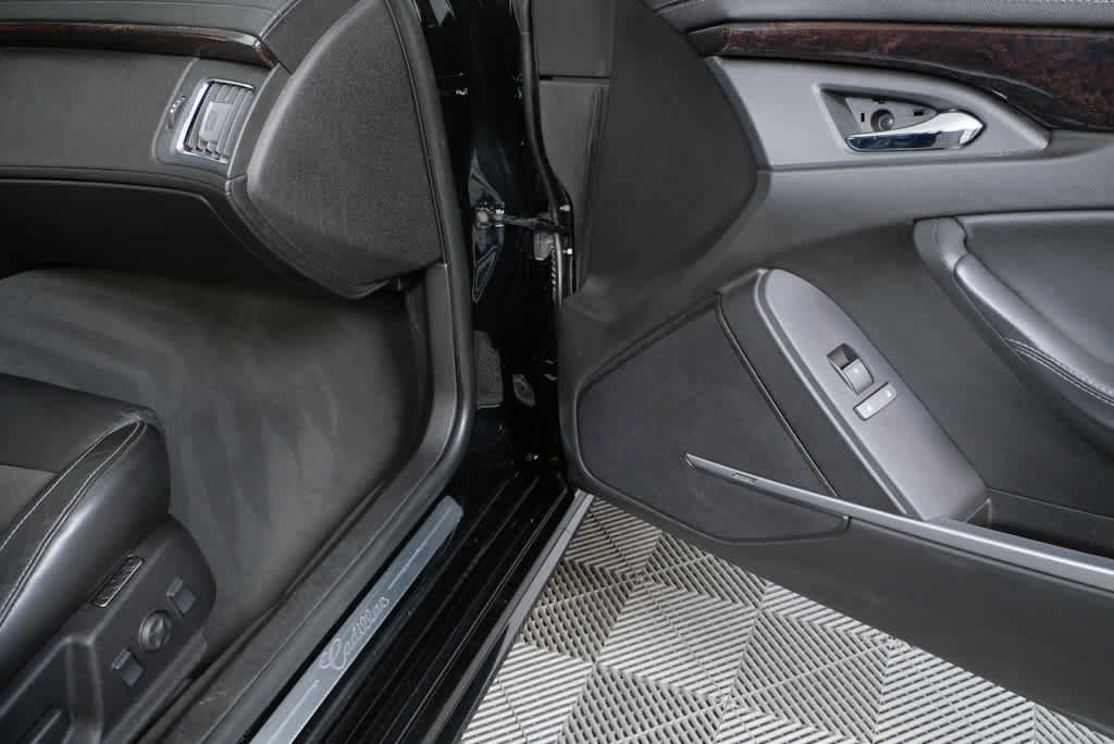 Used 2012 Cadillac CTS Premium w/ CTS Touring Package image 27