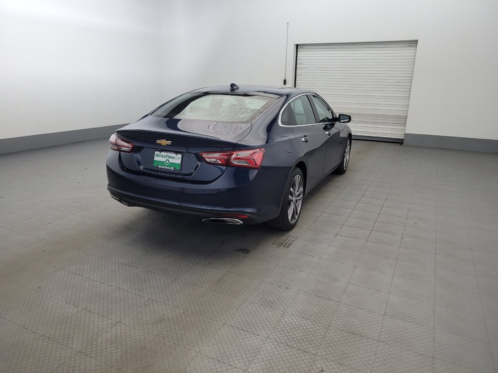 Used 2019 Chevrolet Malibu Premier w/ Sun and Wheel Package FWD image 9