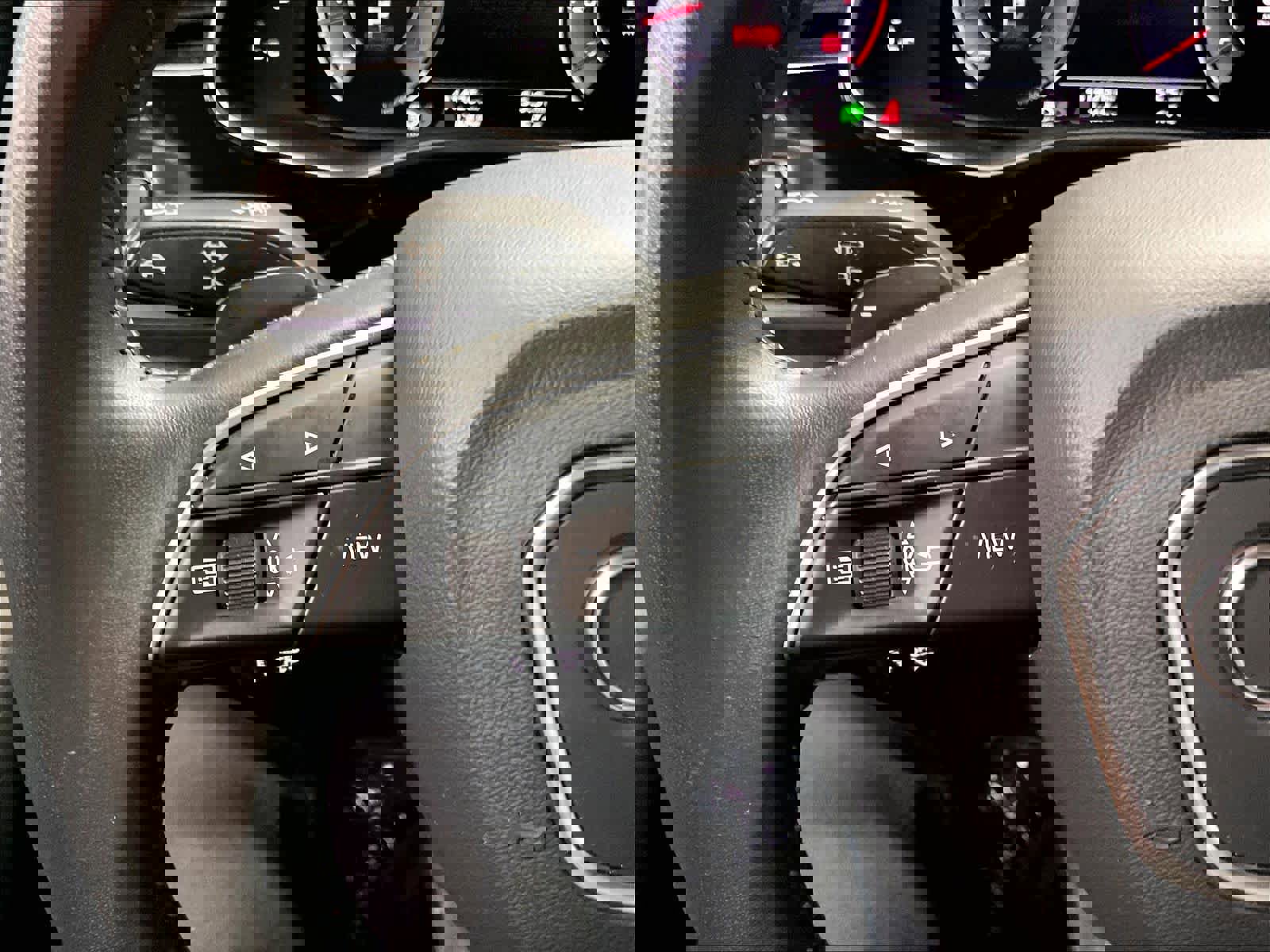 Used 2020 Audi Q8 Premium Plus w/ Premium Plus Package image 19