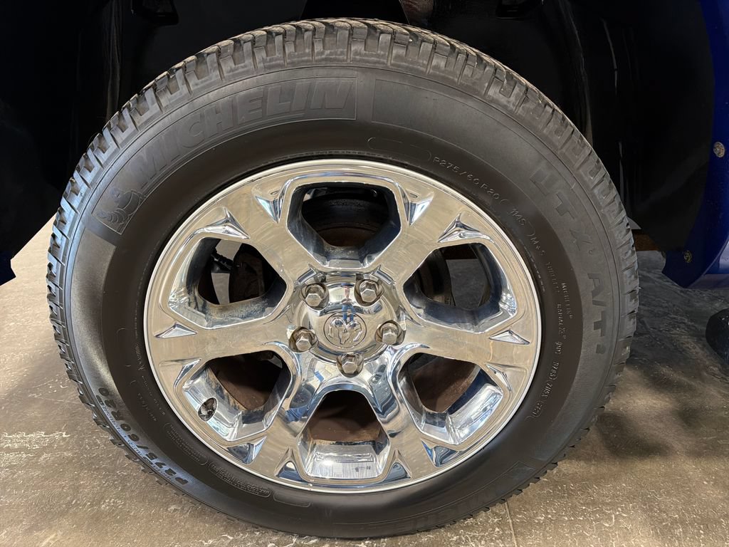 Used 2017 RAM 1500 Laramie w/ Convenience Group AWD/4WD image 21