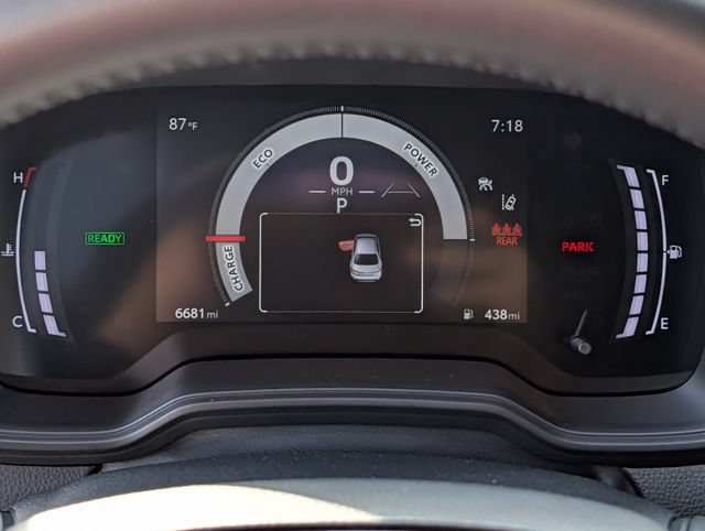 Certified 2025 Toyota Corolla SE w/ SE Premium Package FWD image 21
