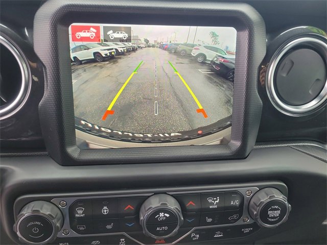 Certified 2021 Jeep Wrangler Unlimited Rubicon w/ Trailer Tow Package image 25