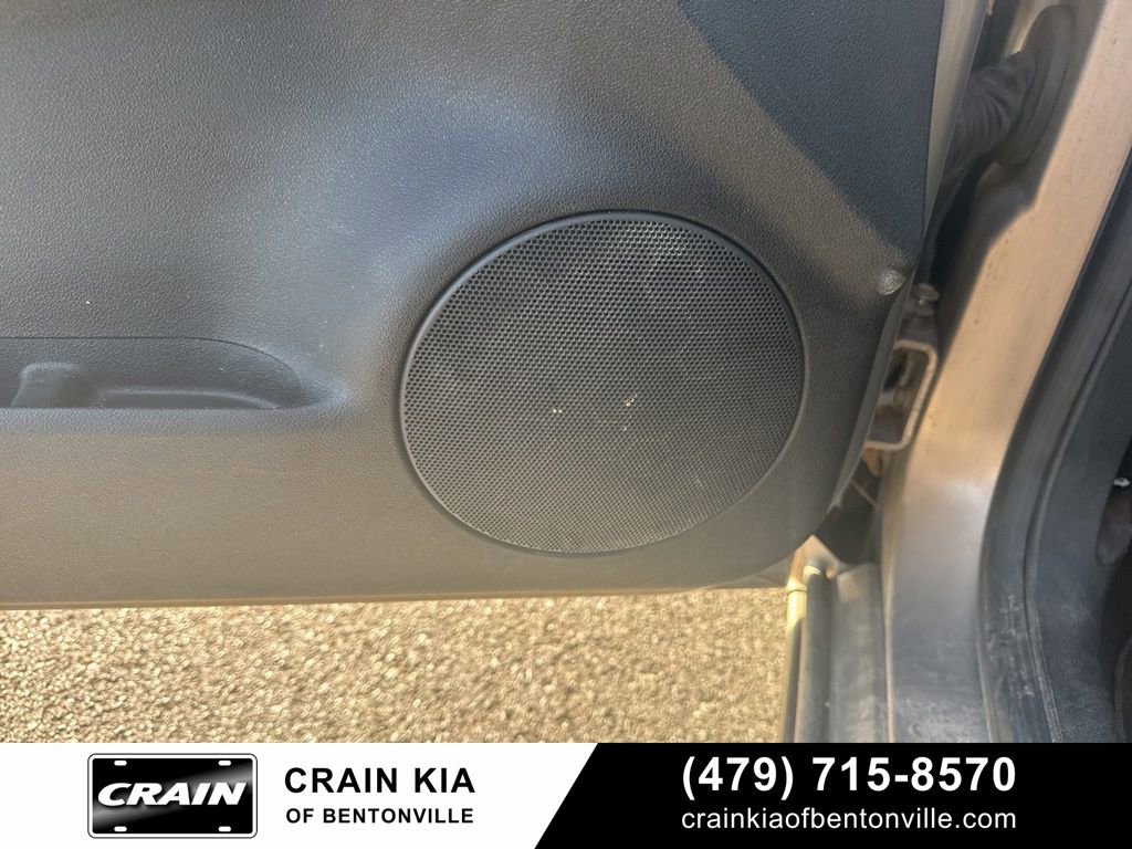 Used 2006 Chevrolet Impala LT image 12