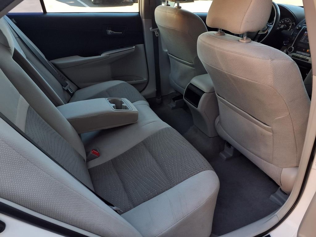 Used 2013 Toyota Camry LE image 20