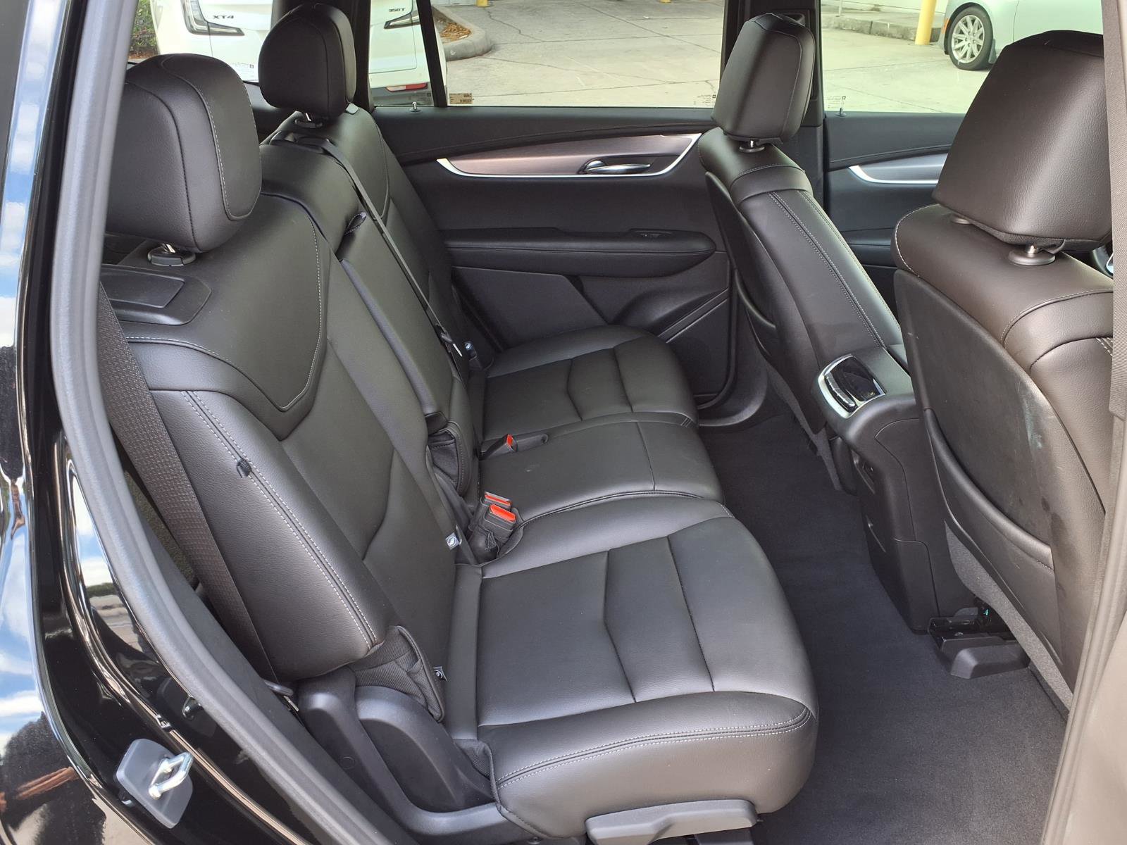 Certified 2024 Cadillac XT6 Luxury image 13