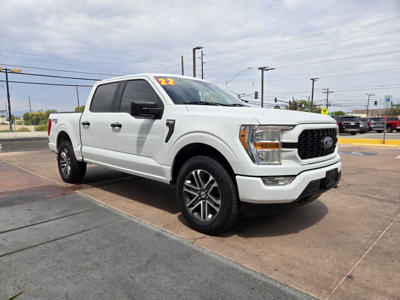 Used 2022 Ford F150 XL w/ STX Appearance Package AWD/4WD image 4