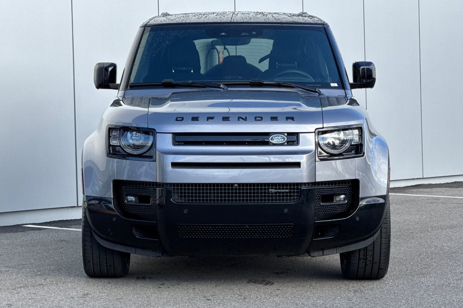 Used 2023 Land Rover Defender 110 X-Dynamic SE image 8