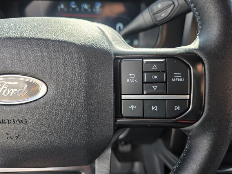 Used 2026 Ford F250 Platinum AWD/4WD image 32