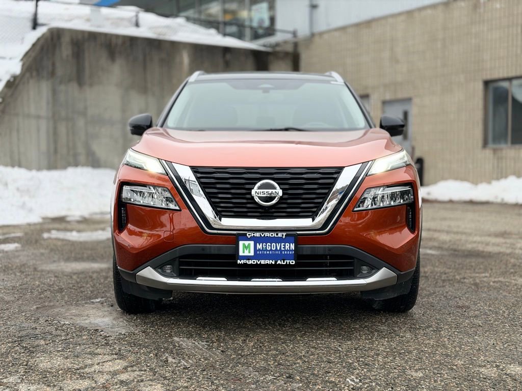 Used 2021 Nissan Rogue Platinum image 9