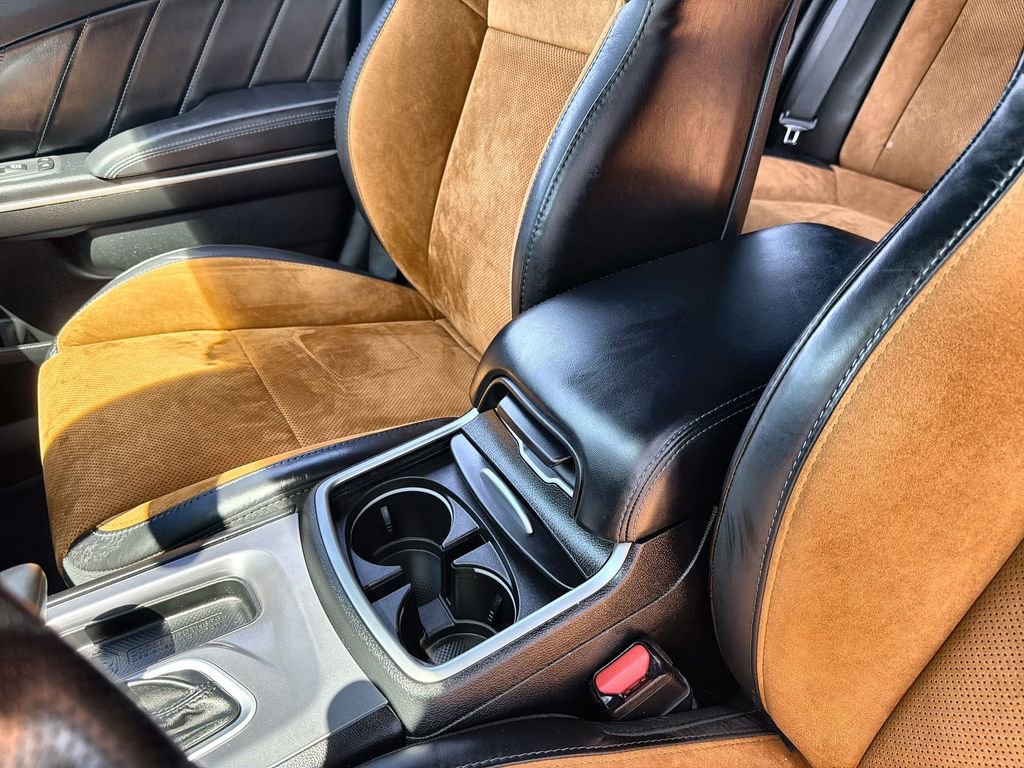 Used 2022 Dodge Charger Scat Pack w/ Dynamics Package image 22