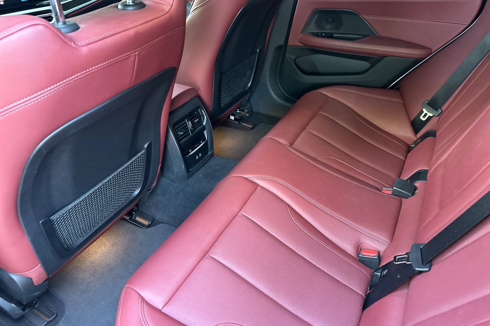 Certified 2023 BMW i4 eDrive35 w/ Premium Package image 15