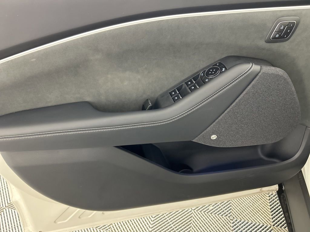 New 2025 Ford Mustang Mach-E GT image 15