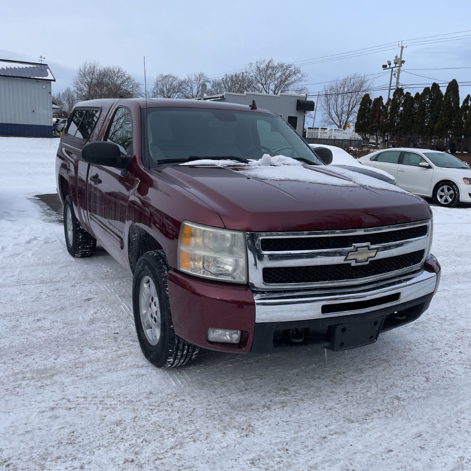 Used 2009 Chevrolet Silverado 1500 LT image 3