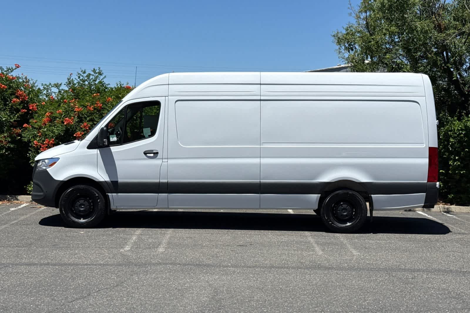 New 2026 Mercedes-Benz Sprinter 2500 image 6