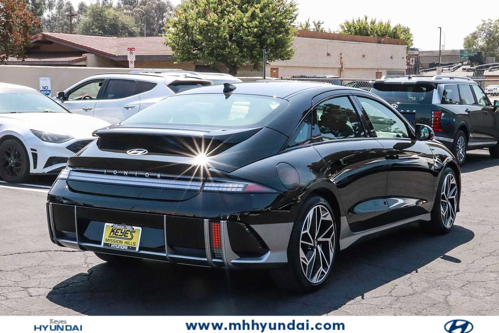 Used 2024 Hyundai Ioniq 6 Limited RWD image 4