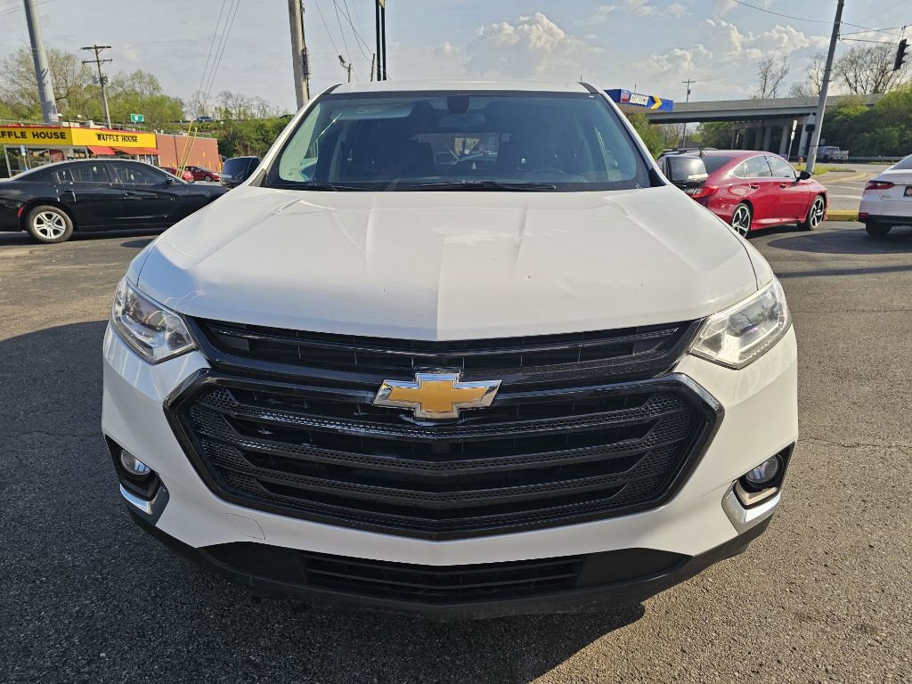 Used 2019 Chevrolet Traverse LT FWD image 2