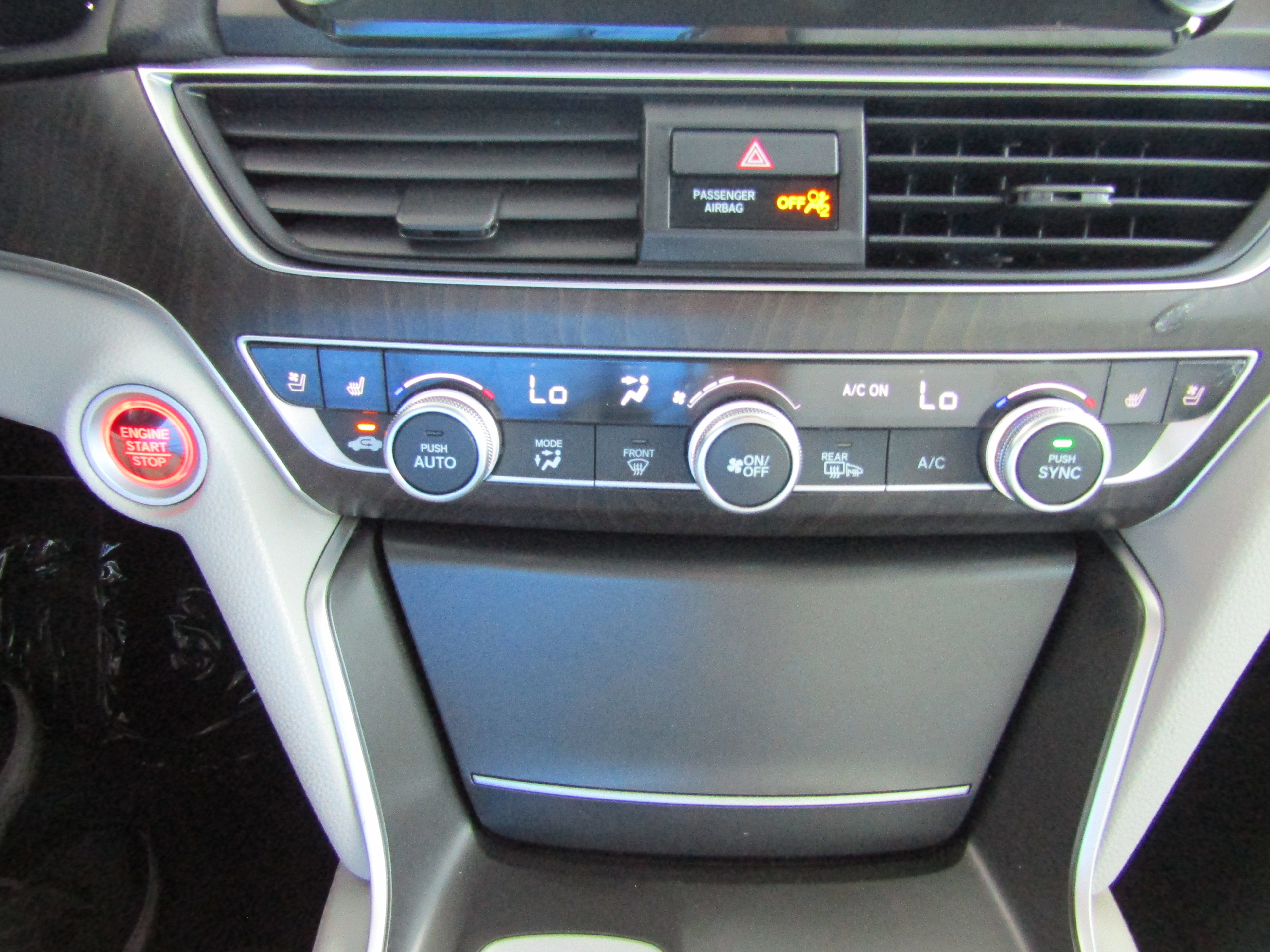 Used 2019 Honda Accord Touring image 19