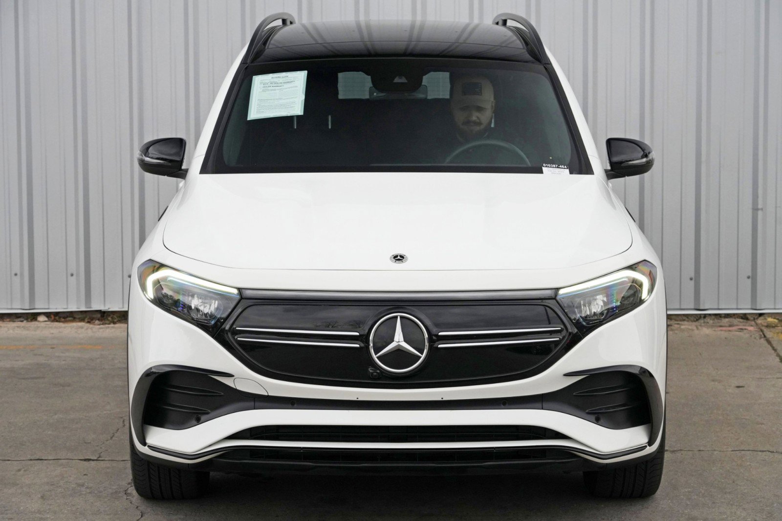 Used 2022 Mercedes-Benz EQB 350 4MATIC image 47