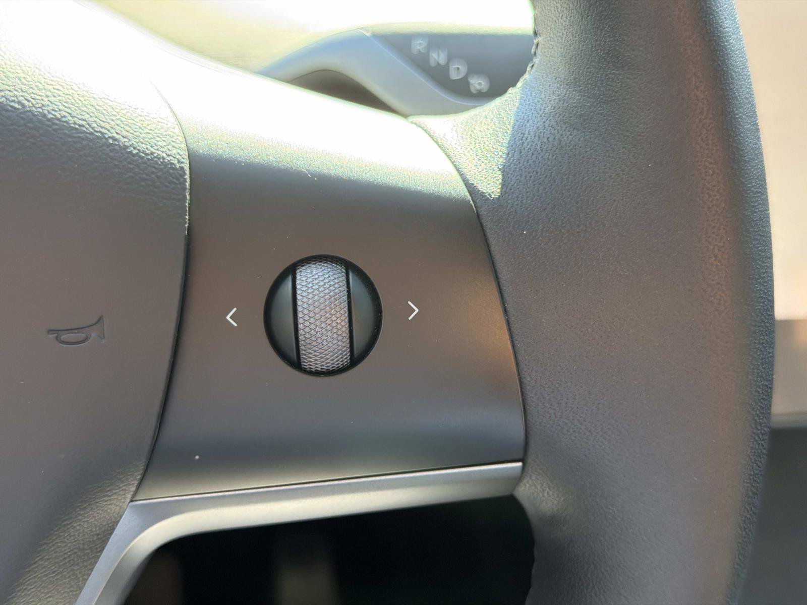Used 2023 Tesla Model Y Long Range AWD/4WD image 19