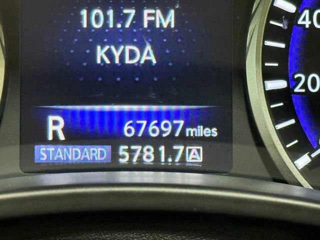 Used 2019 INFINITI Q60 3.0t Luxe RWD image 18