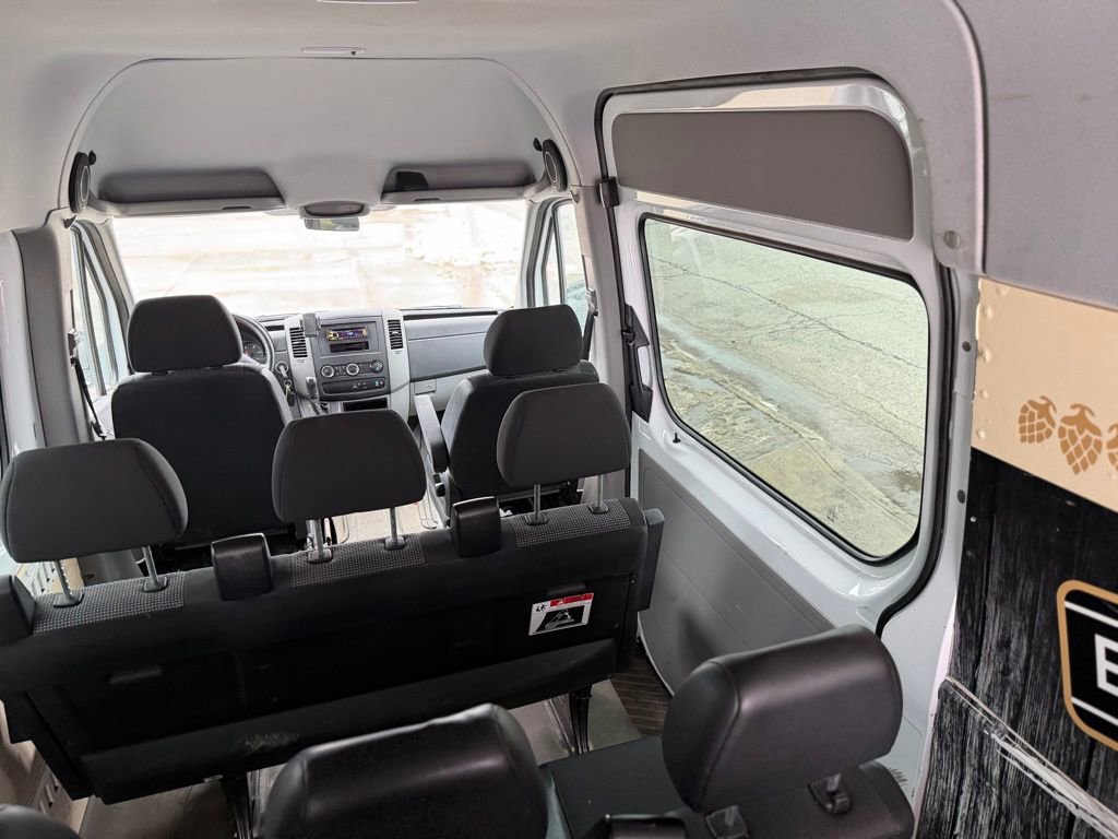 Used 2011 Mercedes-Benz Sprinter 2500 image 9