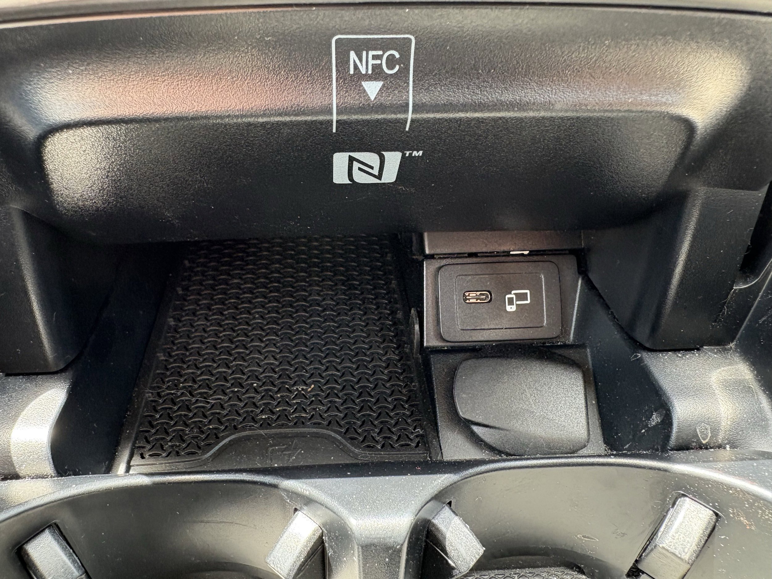 Used 2021 Mercedes-Benz E 350 4MATIC Sedan image 21