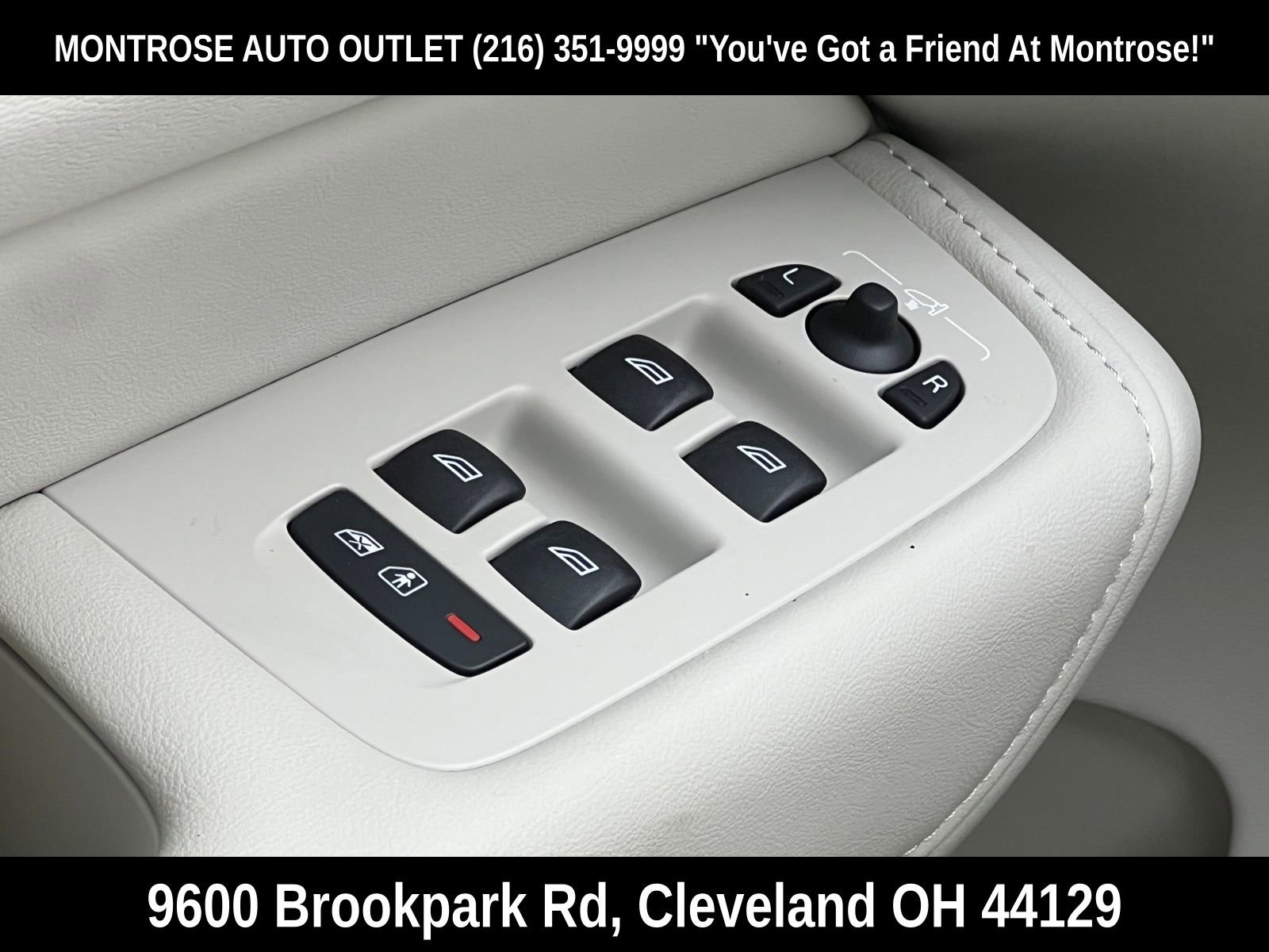 New 2025 Volvo XC60 T8 Plus w/ Protection Package Premier image 33