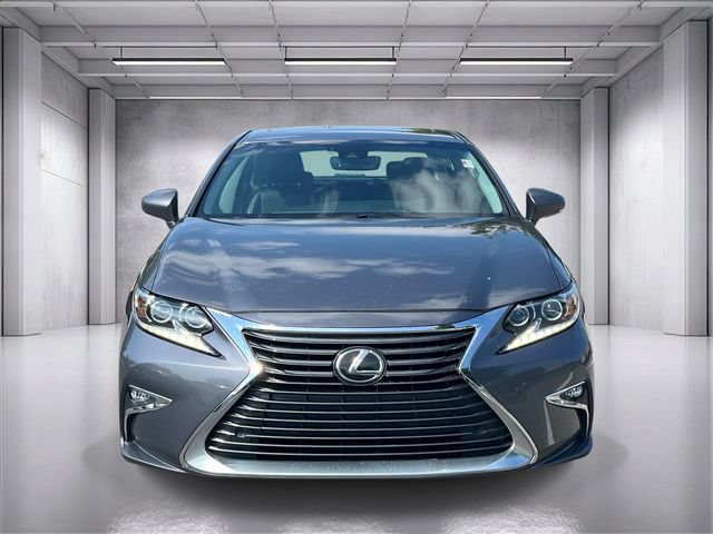Used 2017 Lexus ES 350 w/ Luxury Package FWD image 8