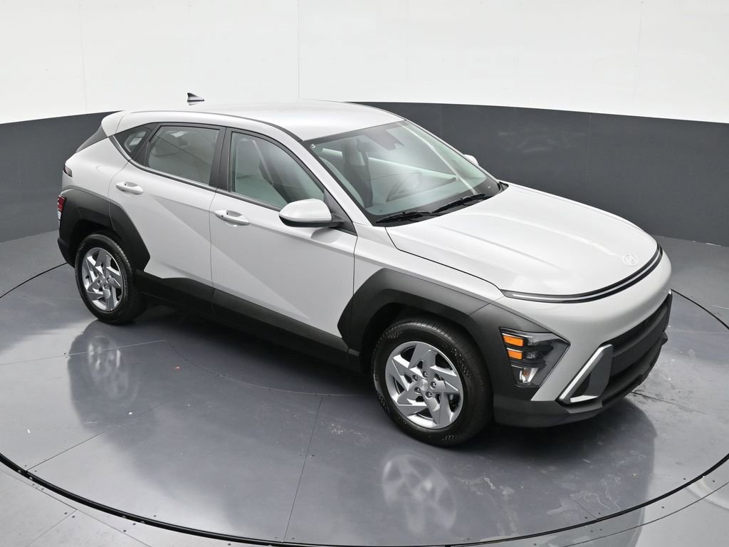Used 2026 Hyundai Kona SE image 18