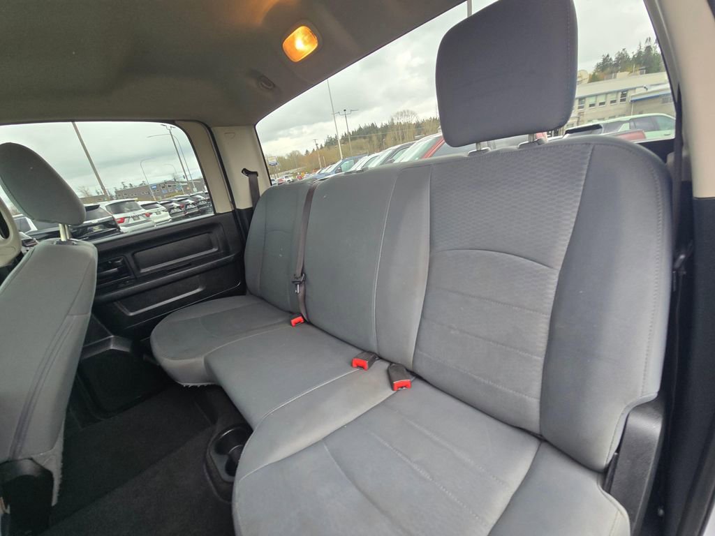 Used 2017 RAM 1500 Express w/ Express Value Package AWD/4WD image 13