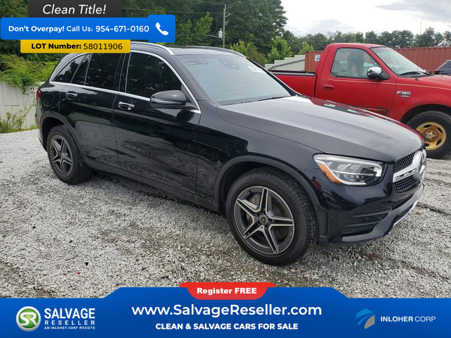 Used 2020 Mercedes-Benz GLC 300 4MATIC w/ AMG Line image 5