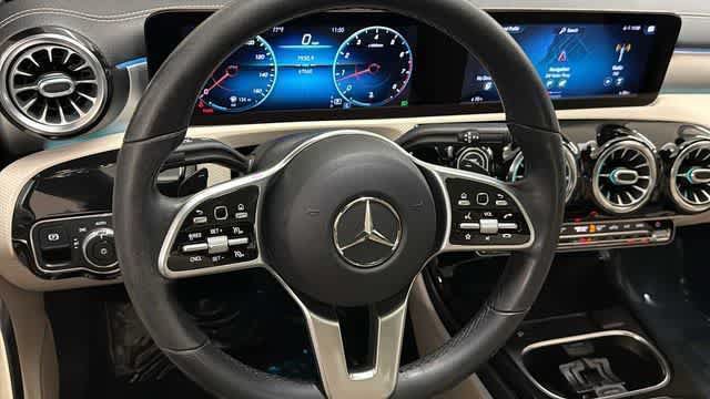 Used 2021 Mercedes-Benz CLA 250 image 24