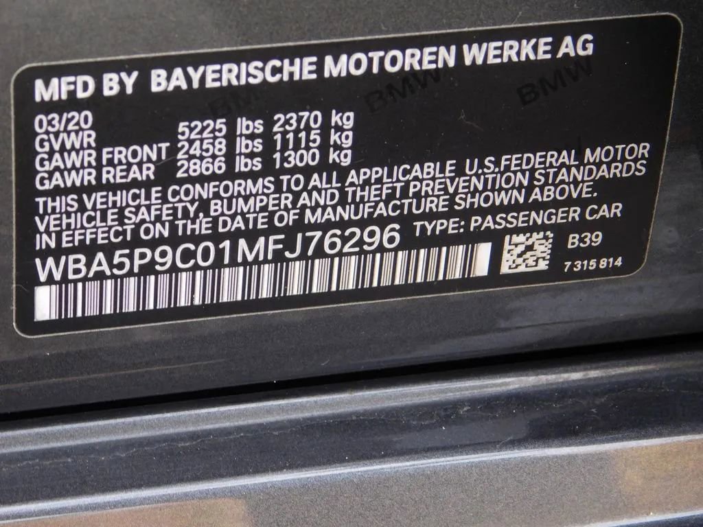 Used 2021 BMW 330e xDrive w/ Driving Assistance Package image 29