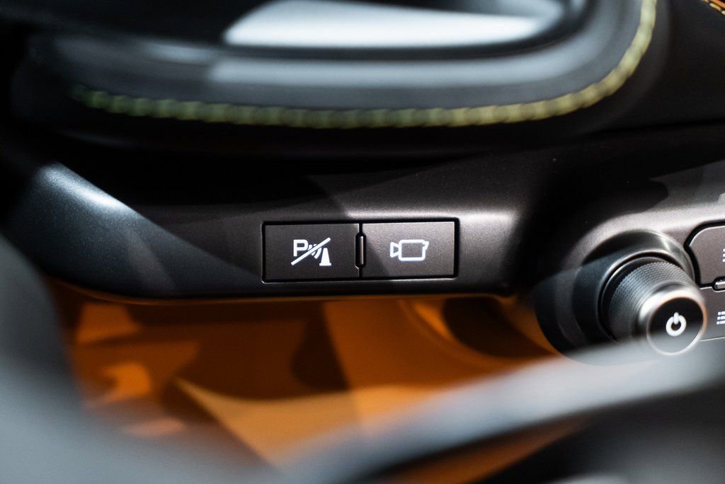 Certified 2022 Ferrari 812 GTS image 33