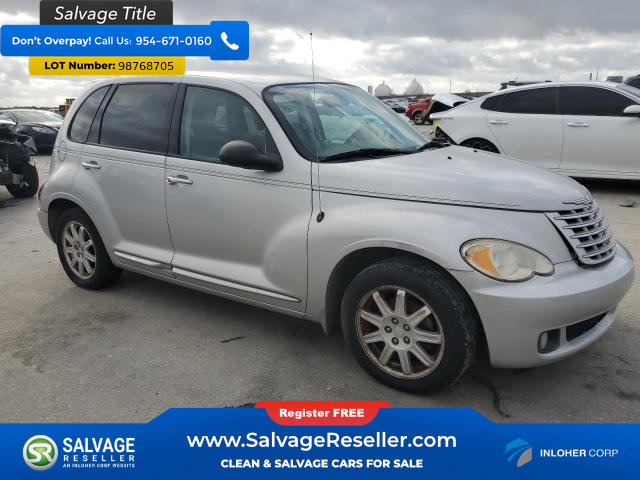Used 2010 Chrysler PT Cruiser image 5