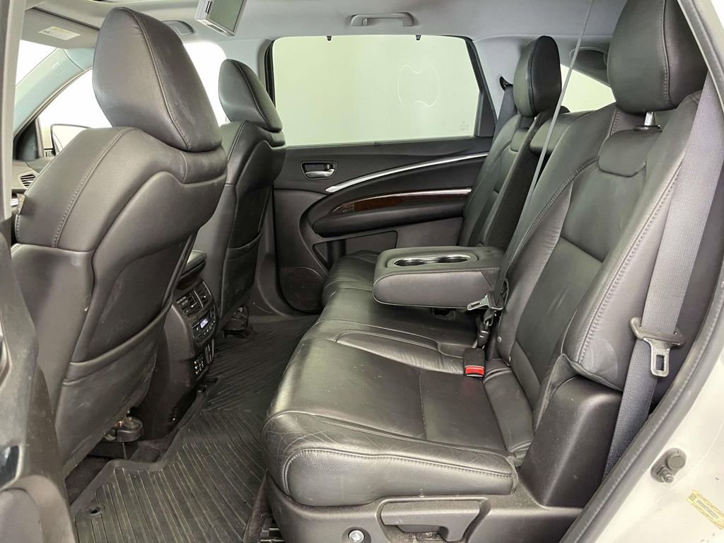 Used 2017 Acura MDX SH-AWD w/ Tech & Entertainment image 16