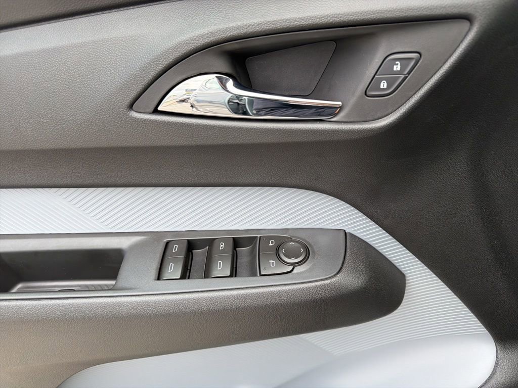 New 2027 Chevrolet Bolt LT FWD image 30