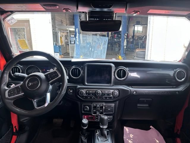 Used 2023 Jeep Wrangler Unlimited Rubicon 392 w/ Trailer Tow Package AWD/4WD image 21
