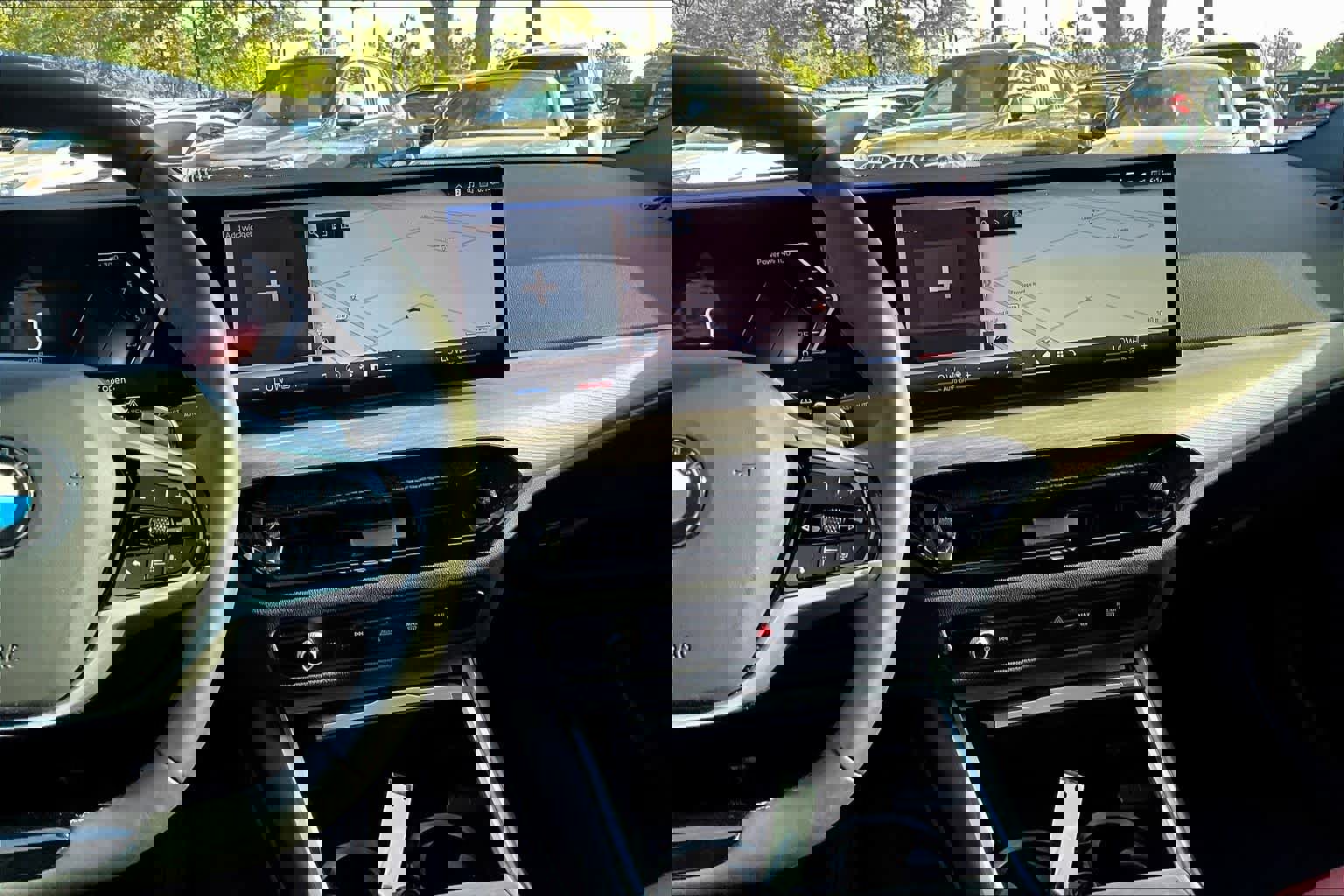 Used 2025 BMW 330i Sedan RWD image 7