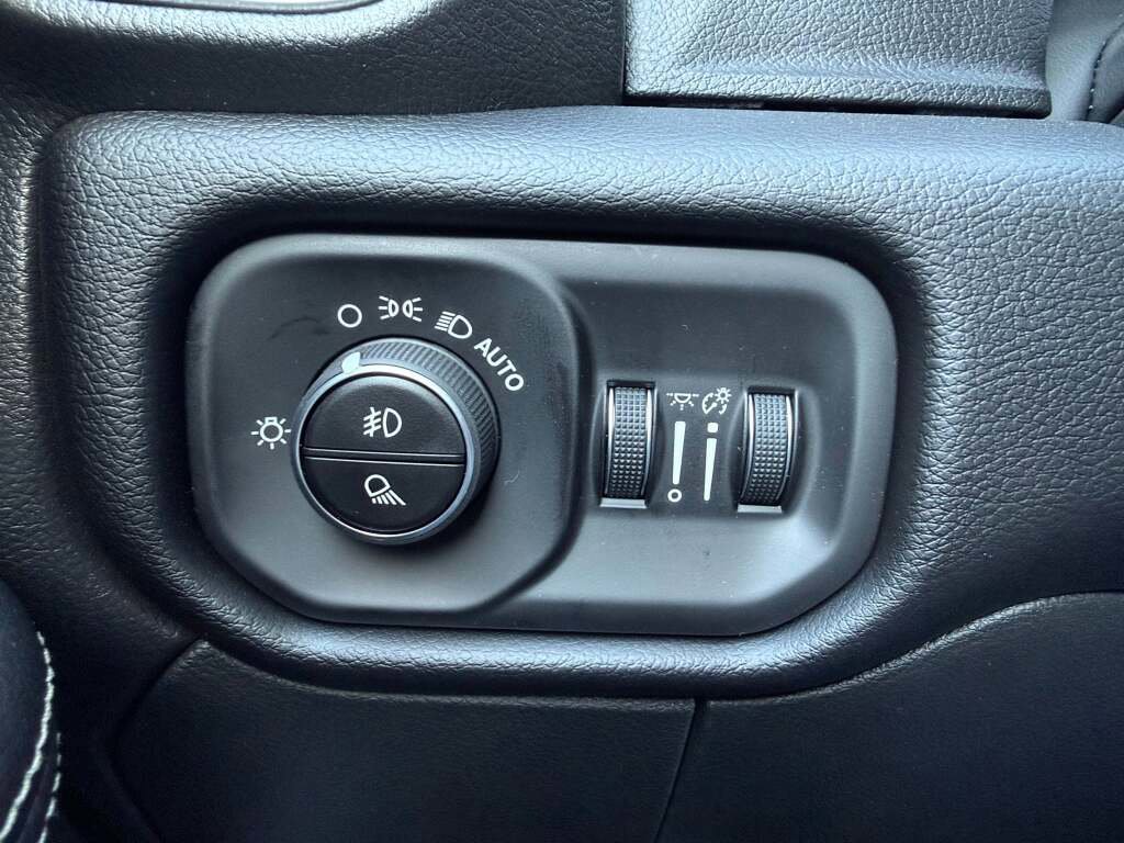 New 2026 RAM 2500 Laramie image 30