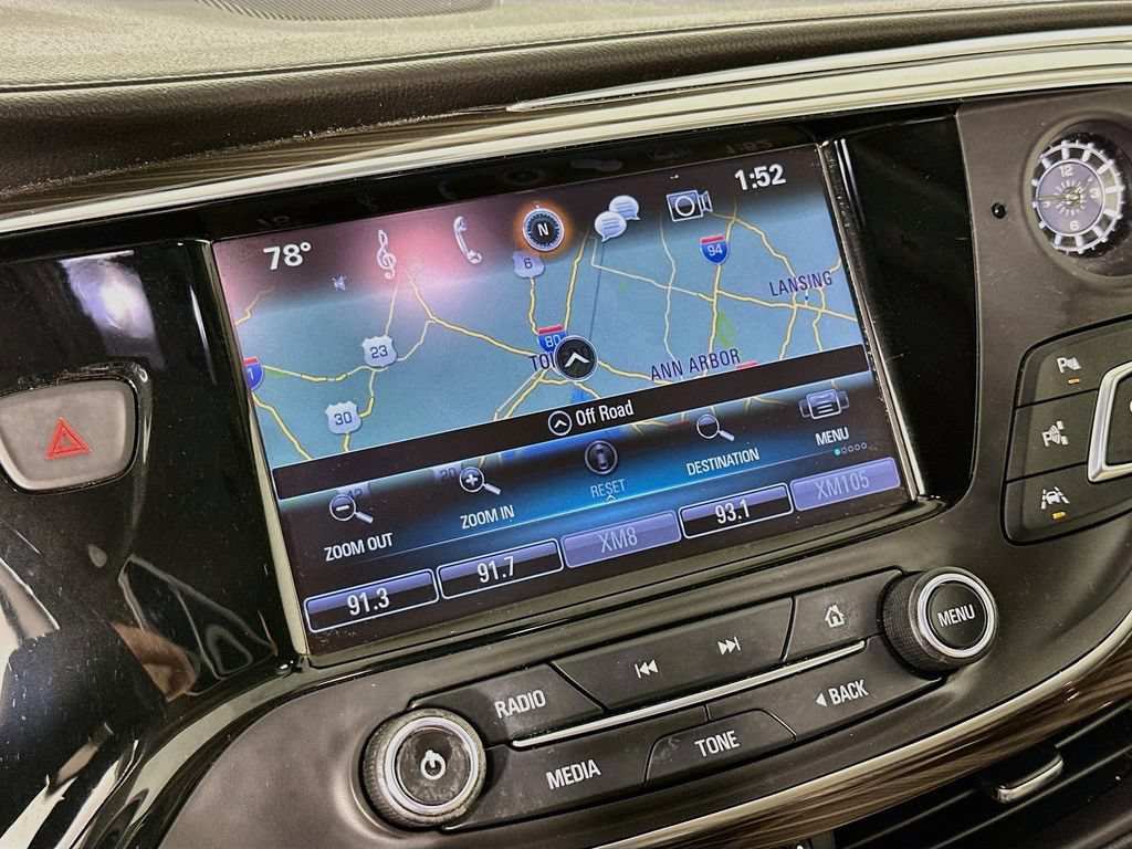 Used 2020 Buick Envision Premium w/ Driver Confidence Package AWD/4WD image 18