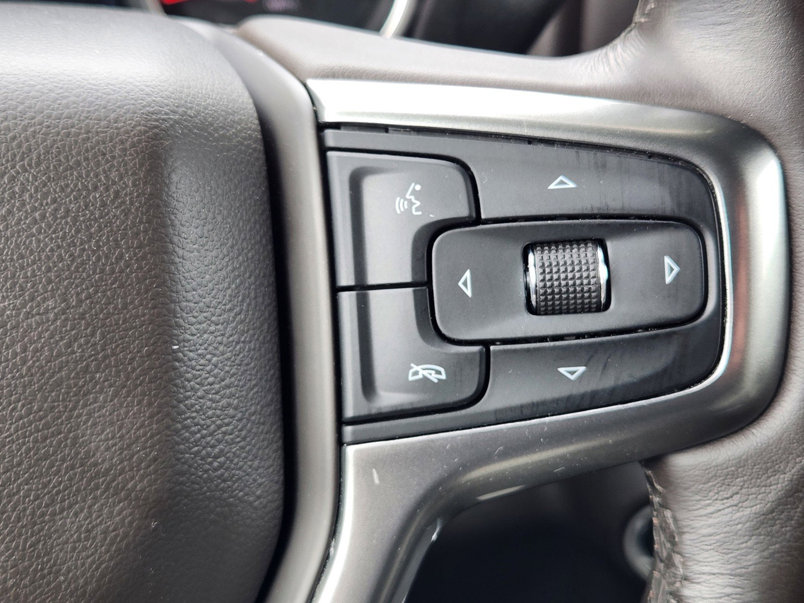 Used 2021 Chevrolet Silverado 1500 LTZ w/ LTZ Premium Texas Edition AWD/4WD image 24
