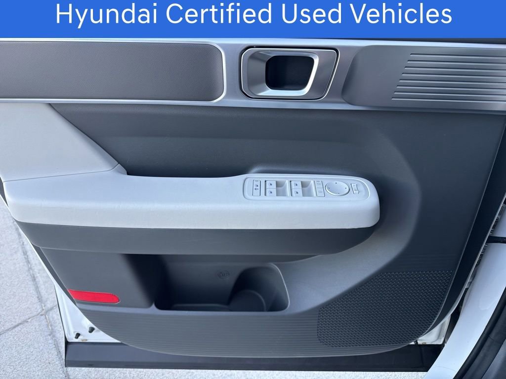 Used 2025 Hyundai Santa Fe SE image 27