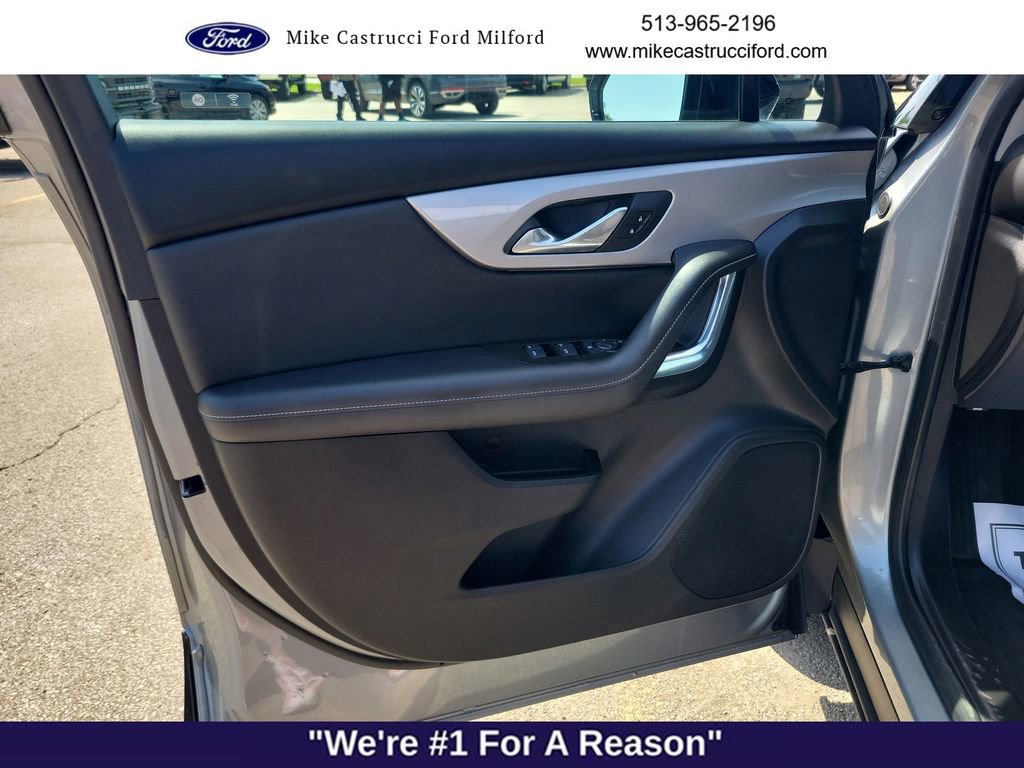 Used 2023 Chevrolet Blazer LT AWD/4WD image 25