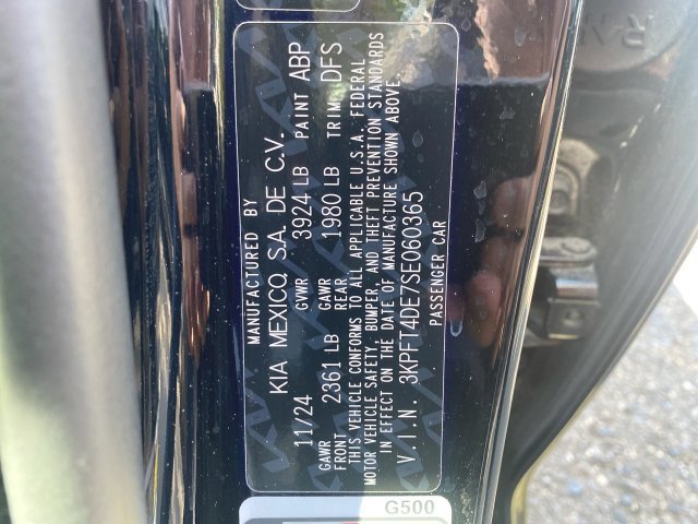 Used 2025 Kia K4 FWD image 32