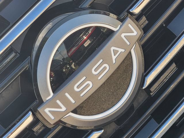 Used 2024 Nissan Rogue SV FWD image 12